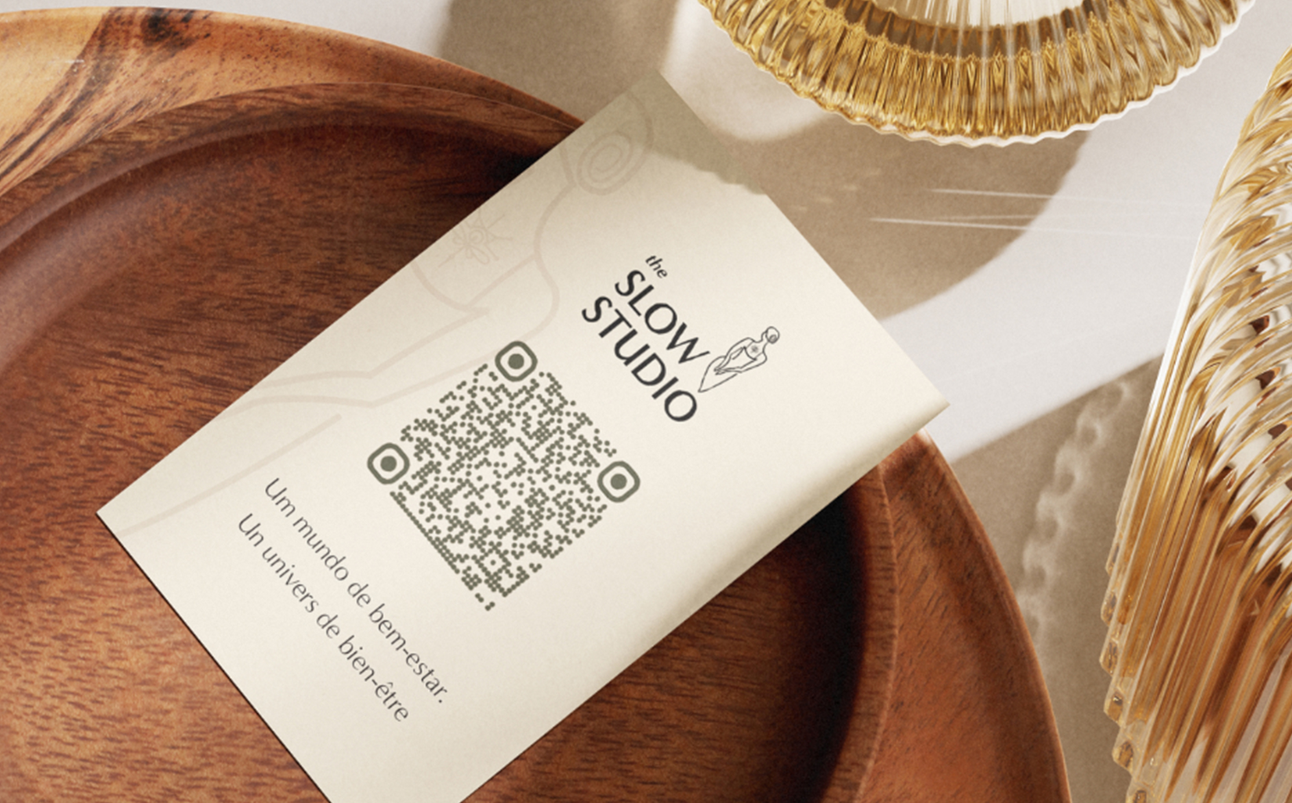 Gaëlle Blanquart reached out to us to help her create new identity for her Slow Studio in Portugal. We crafted a new logo and helped her create files for printing to put the logo and soul signatures inside and outside her studio.